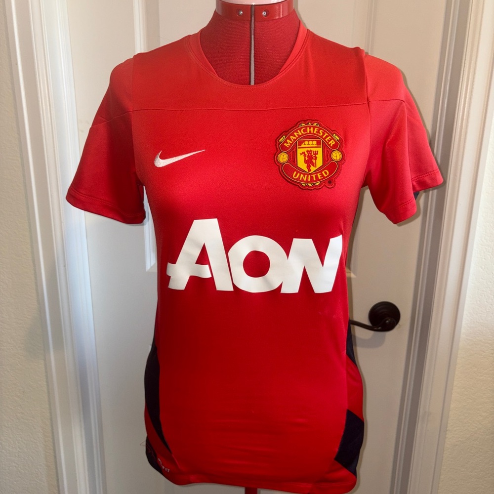 Manchester United Red Nike AON Jersey